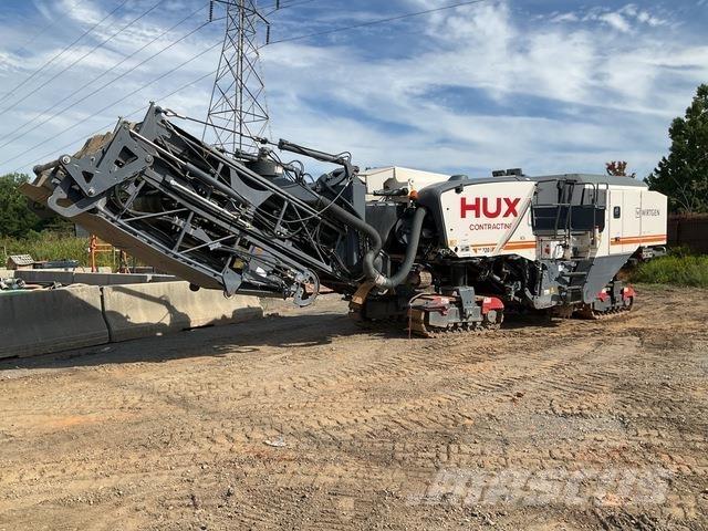 Wirtgen W220i ماكينات الكشط البارد للأسفلت