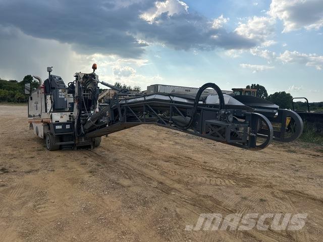Wirtgen W50DCi ماكينات الكشط البارد للأسفلت