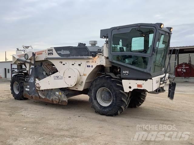 Wirtgen WR2000 ضاغطات التربة