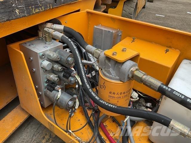 XCMG GTJZ1212 رافعات مقصية الشكل