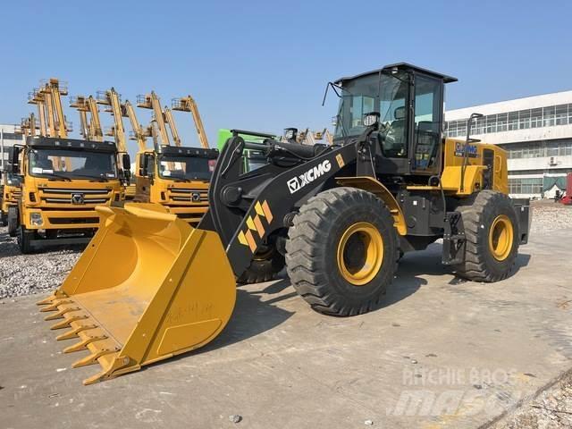 XCMG XC956 لوادر بعجل