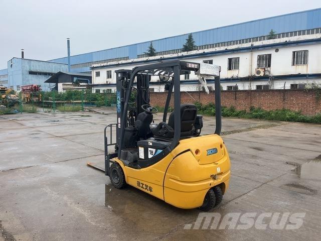 XCMG XCB-TW شاحنات ذات رافعات شوكية تعمل بالكهرباء