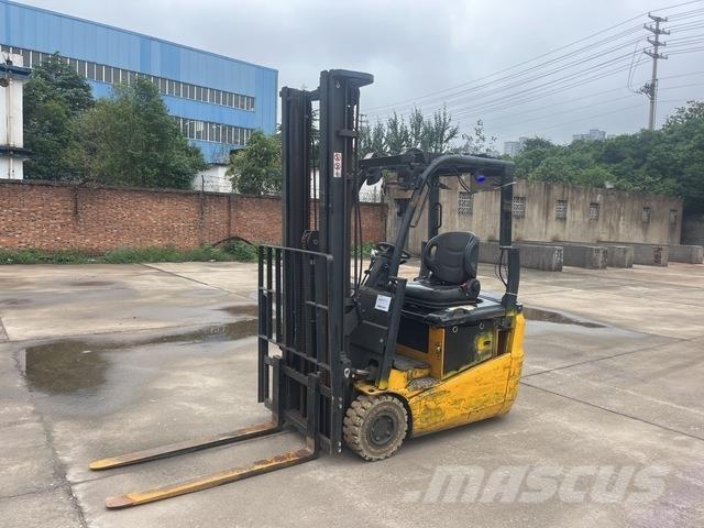 XCMG XCB-TW18 شاحنات ذات رافعات شوكية تعمل بالكهرباء