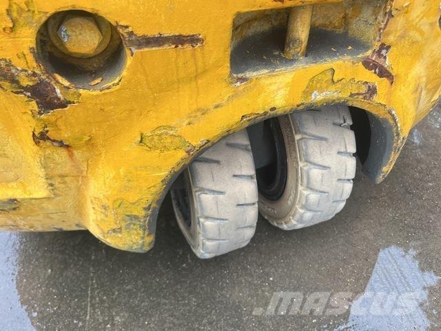 XCMG XCB-TW18 شاحنات ذات رافعات شوكية تعمل بالكهرباء