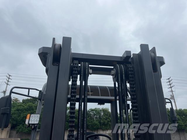 XCMG XCF706K شاحنات ذات رافعات شوكية - أخرى