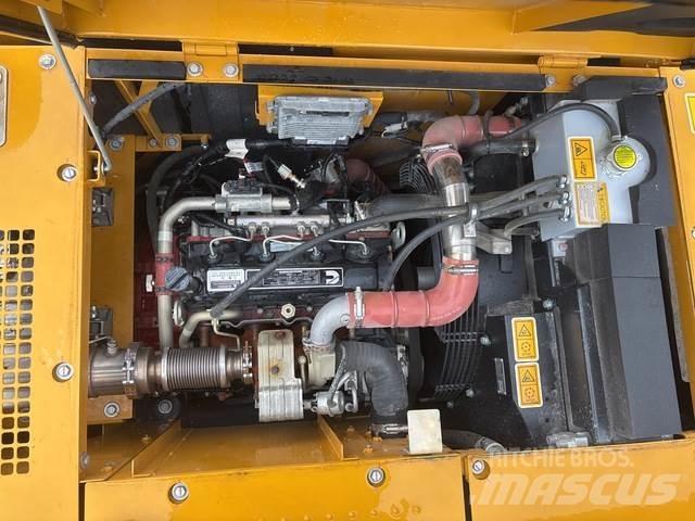 XCMG XE155GA حفارات زحافة