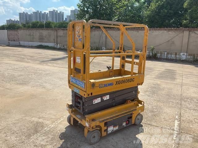 XCMG XG0608DC رافعات مقصية الشكل