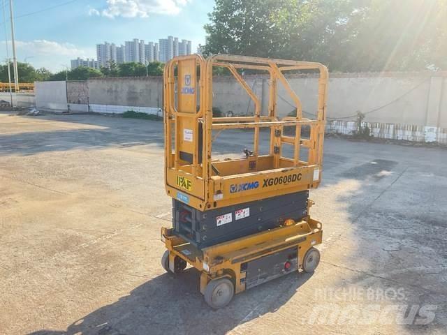 XCMG XG0608DC رافعات مقصية الشكل