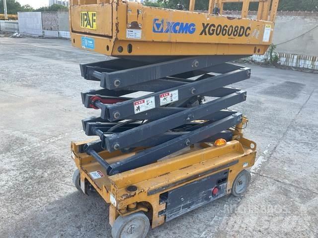 XCMG XG0608DC رافعات مقصية الشكل