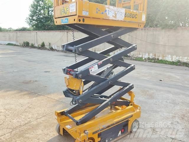 XCMG XG0608DC رافعات مقصية الشكل