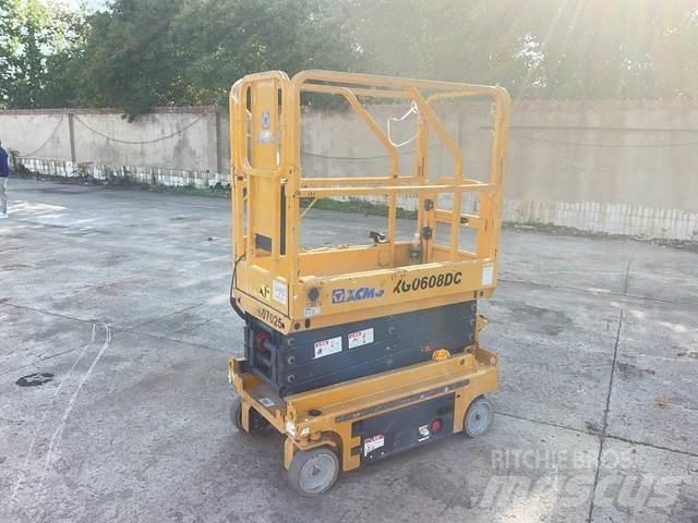 XCMG XG0608DC رافعات مقصية الشكل