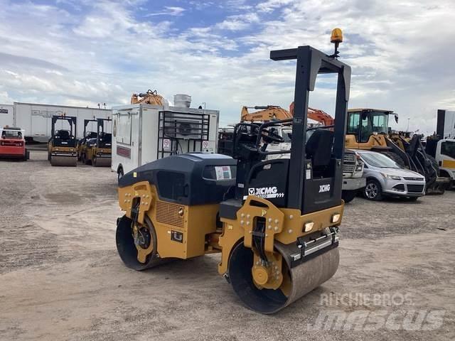 XCMG XMR303S مداحل ثنائية الاسطوانة