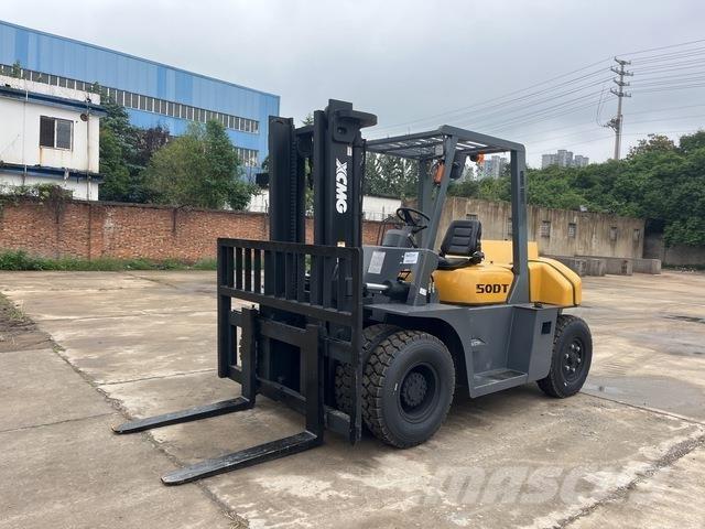 XCMG XVB50-T شاحنات ذات رافعات شوكية - أخرى