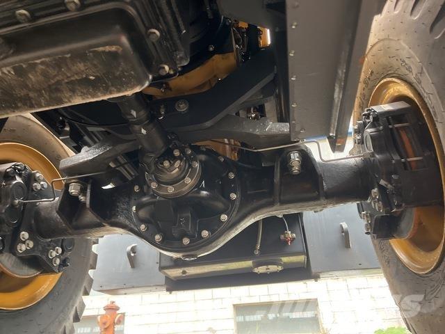 XCMG ZL50GV لوادر بعجل