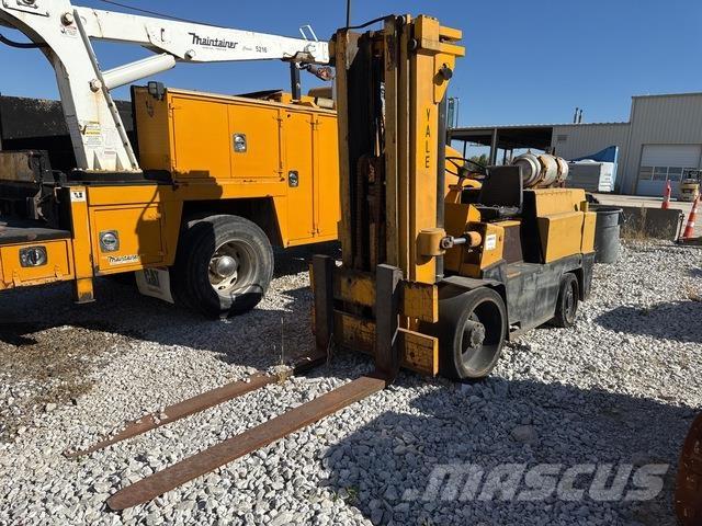 Yale  شاحنات ذات رافعات شوكية - أخرى