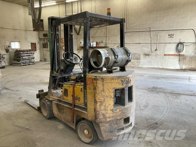 Yale GLC040 شاحنات ذات رافعات شوكية - أخرى