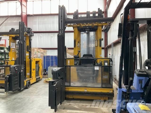 Yale NTA030SB معدات الرفع متوسط المستوى
