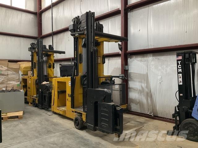 Yale NTA030SB معدات الرفع متوسط المستوى