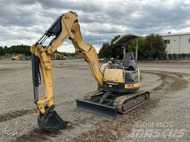 Yanmar B3-6A حفارات زحافة