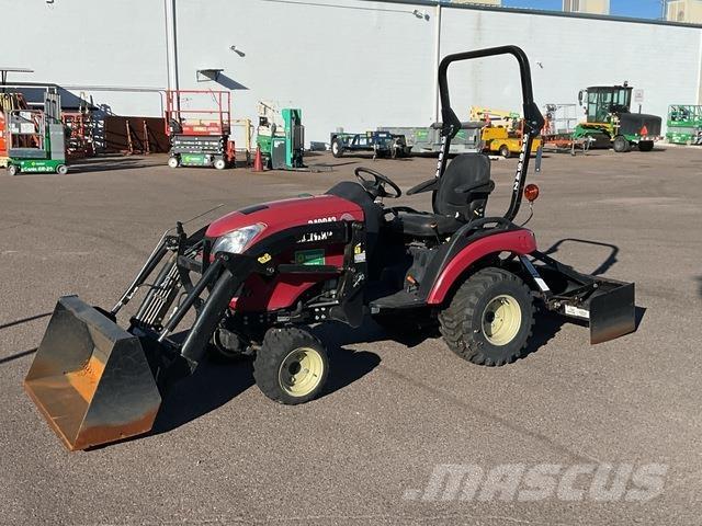 Yanmar SA223 جرارات مدمجة