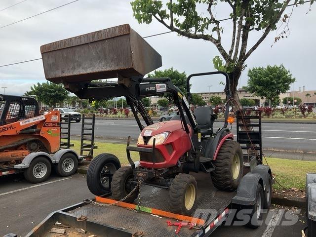 Yanmar SA424 جرارات مدمجة