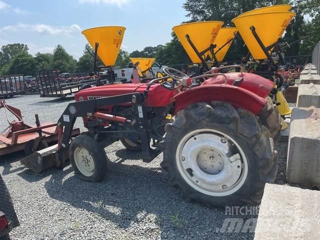 Yanmar YM3000 جرارات مدمجة