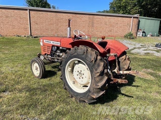 Yanmar YM3000 الجرارات