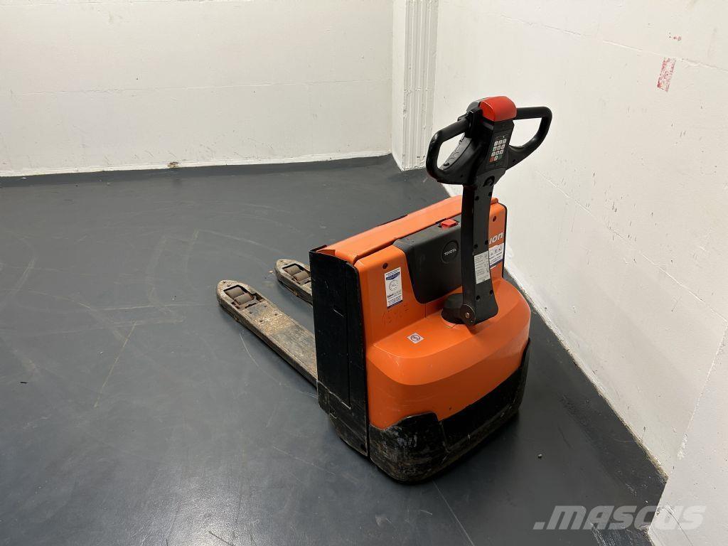 BT LWE200 - Lithium Ion معدات الرفع منخفض المستوى