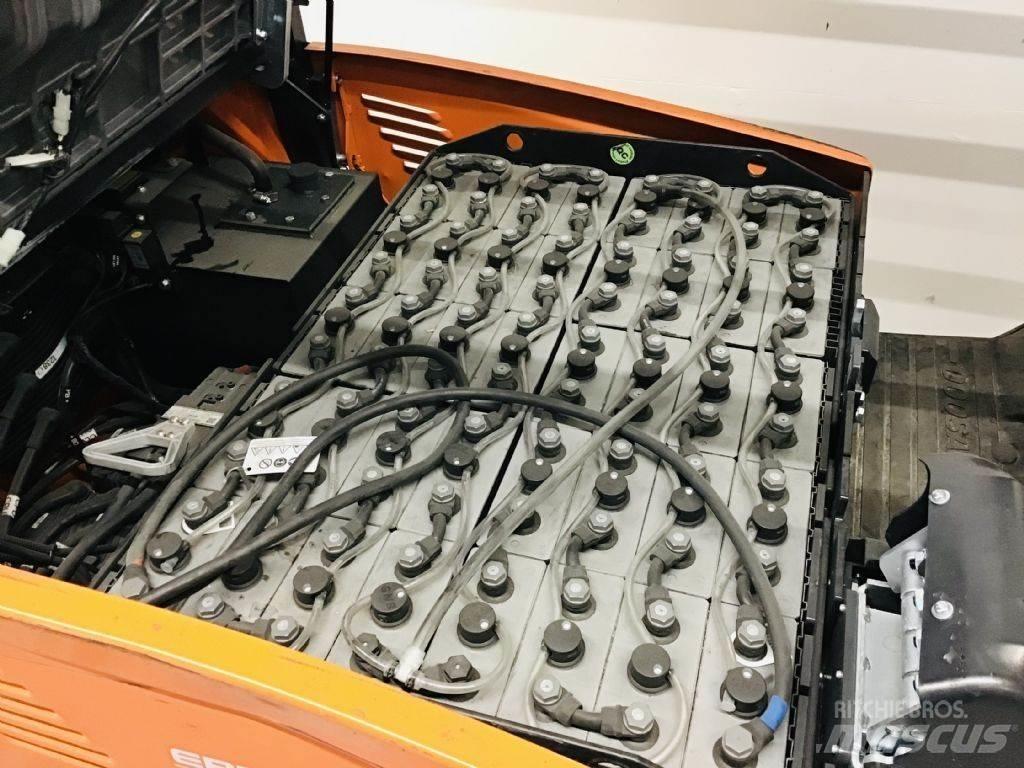 Doosan B25X-7 شاحنات ذات رافعات شوكية تعمل بالكهرباء