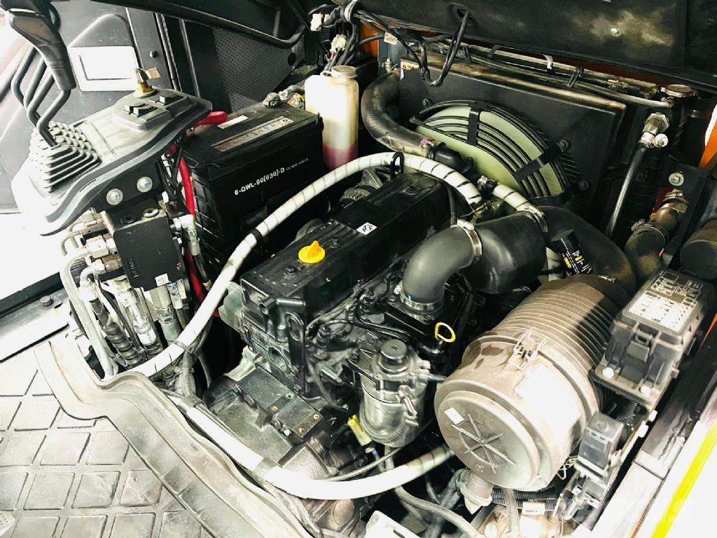 Doosan D30S-7 شاحنات الديزل