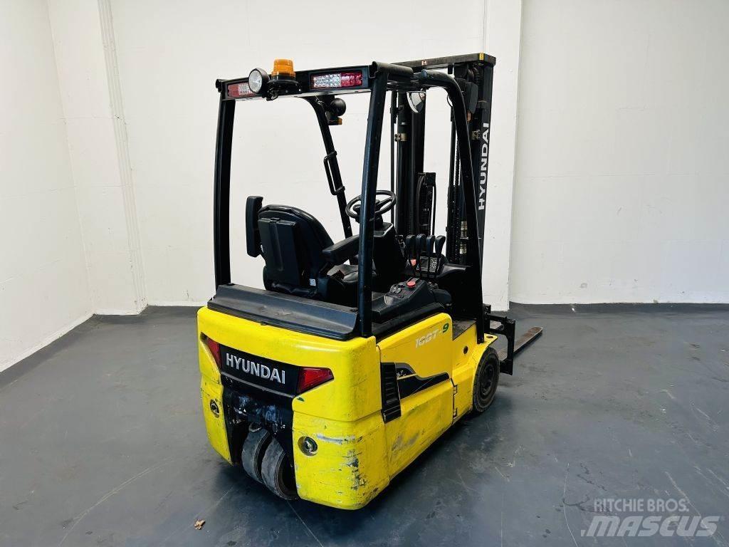 Hyundai 15BT-9 شاحنات ذات رافعات شوكية تعمل بالكهرباء