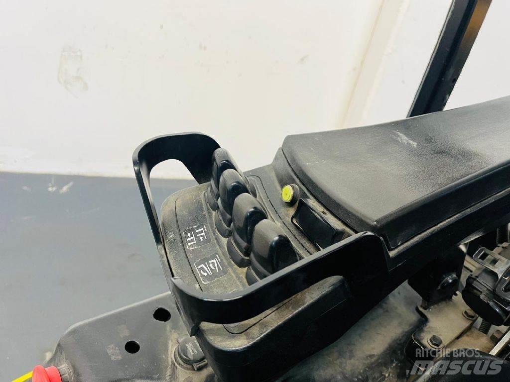 Hyundai 18BT-9 شاحنات ذات رافعات شوكية تعمل بالكهرباء