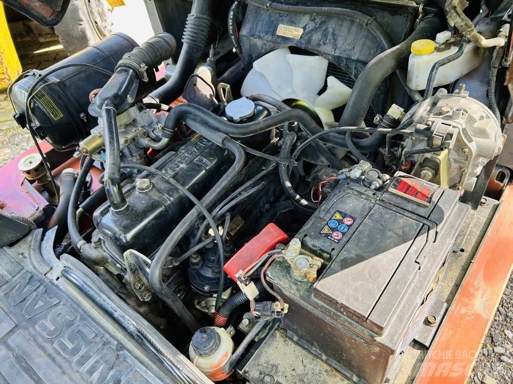 Nissan UD02A20PQ شاحنات LPG