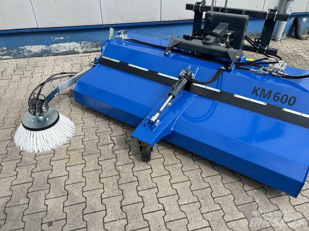  *Sonstige KM600 T 2300 كناسات