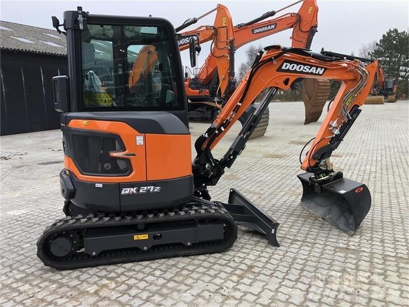 Doosan DX27Z-7 حفارات صغيرة أقل من 7 طن (حفارات صغيرة)