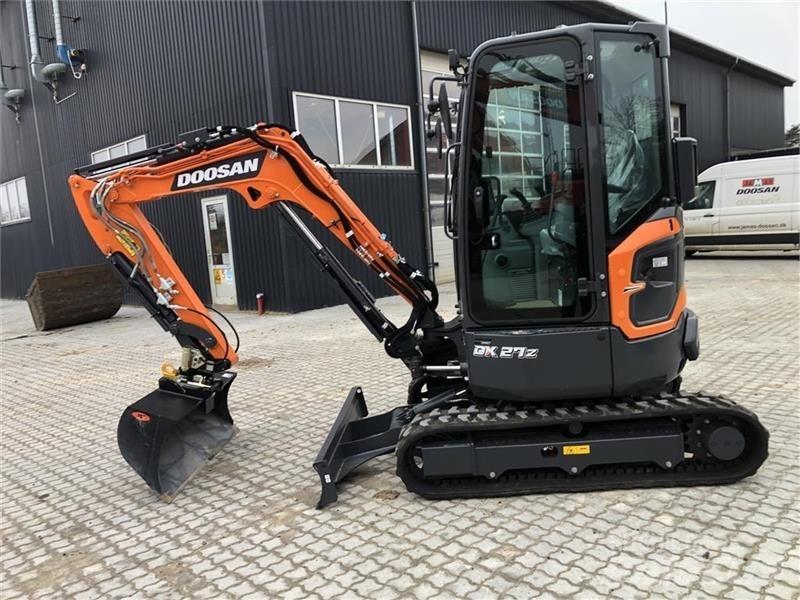 Doosan DX27Z-7 حفارات صغيرة أقل من 7 طن (حفارات صغيرة)