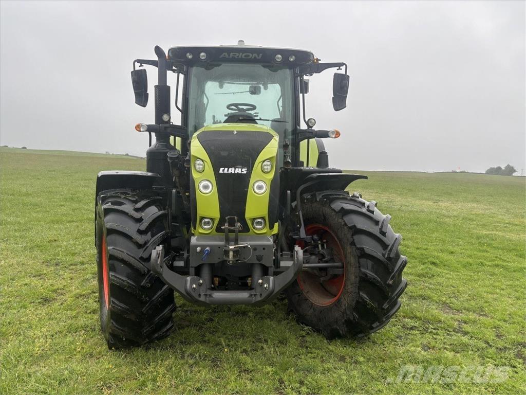 CLAAS ARION 610 الجرارات