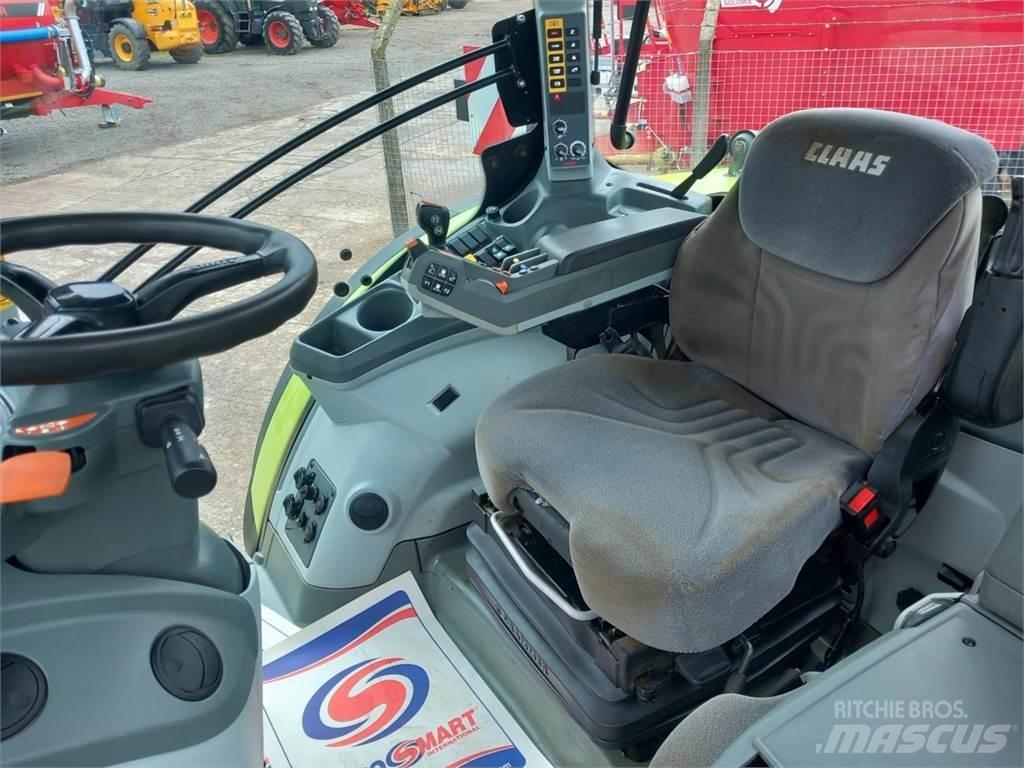 CLAAS ARION 630 الجرارات