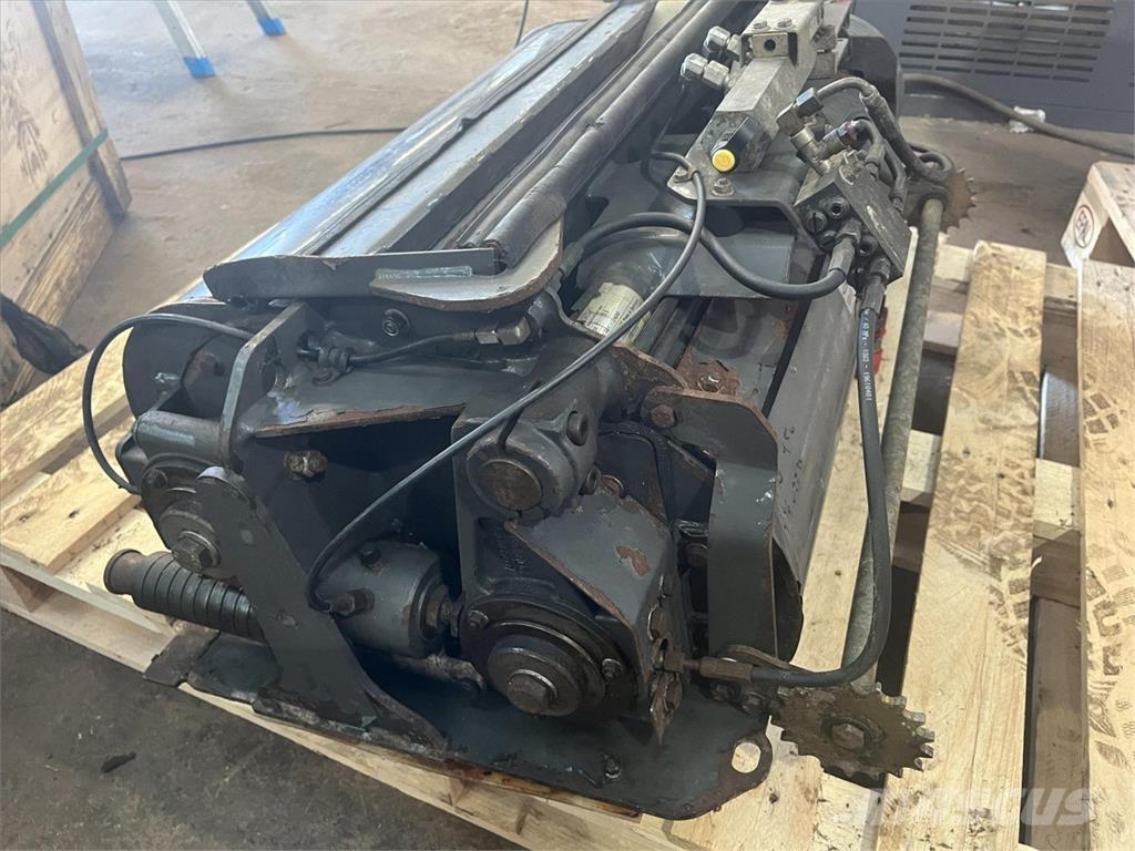 CLAAS CORN CRACKER ماكينات زراعية أخرى