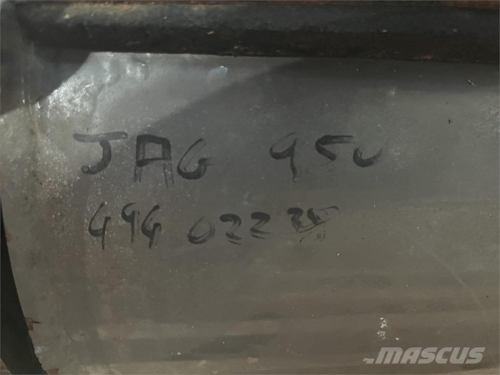 CLAAS CORN CRACKER ماكينات زراعية أخرى