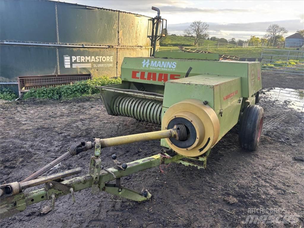 CLAAS MARKANT 51 محزمات مربعة