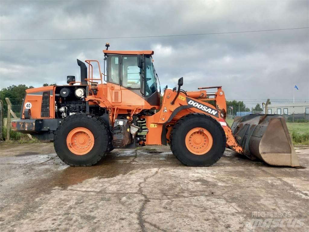 Develon DL350-3 ماكينات زراعية أخرى