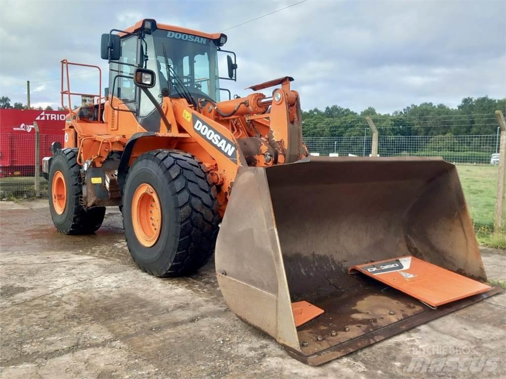 Develon DL350-3 ماكينات زراعية أخرى