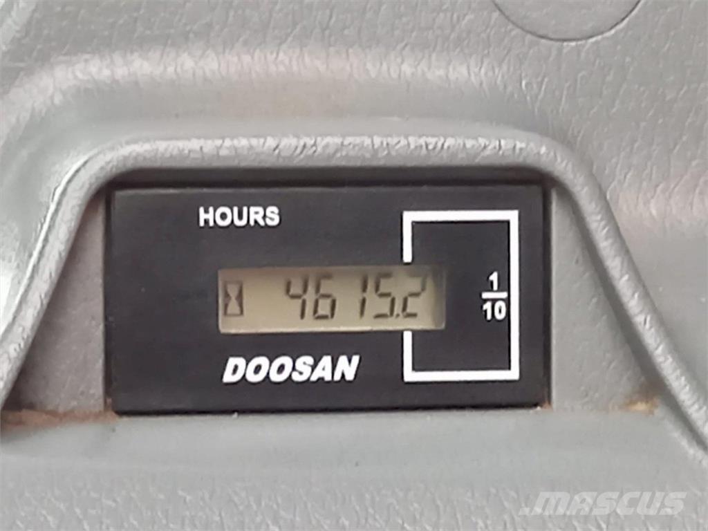 Develon DX140LC-7 ماكينات زراعية أخرى