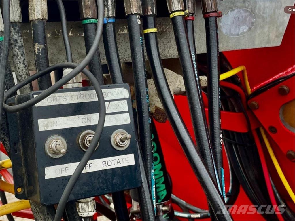 Hi-Spec 3000 TD-S معدات توزيع السماد العضوي