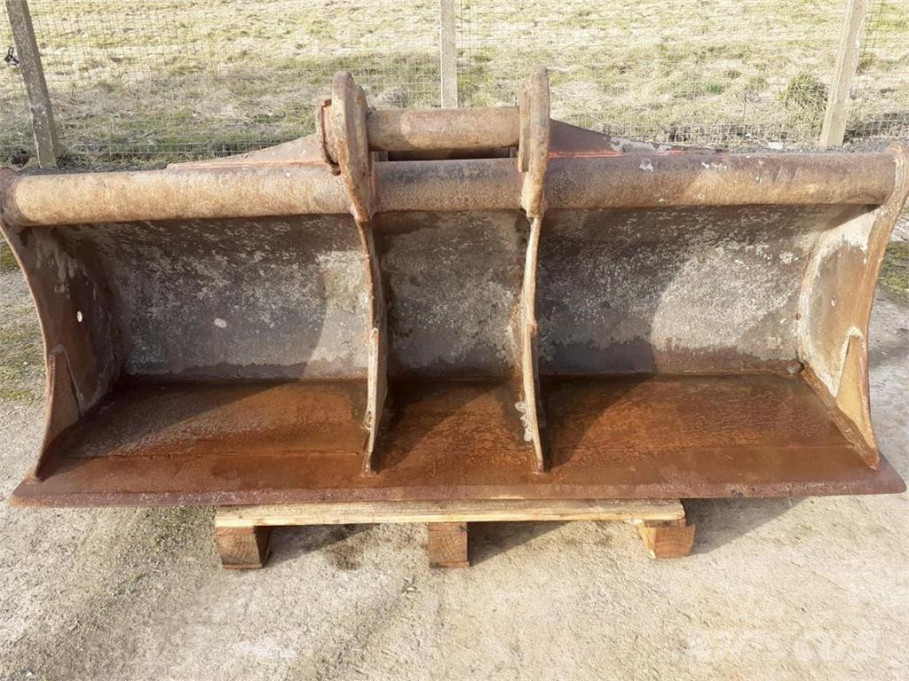  Misc. 14T DITCHER ماكينات زراعية أخرى