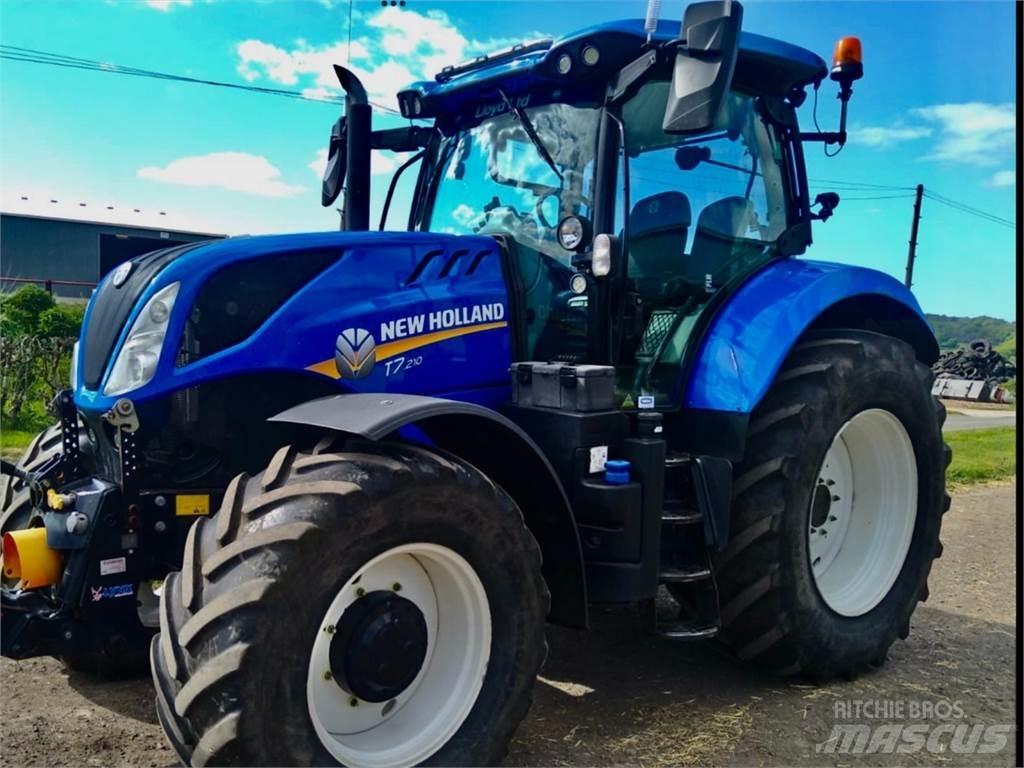 New Holland T7.210 الجرارات