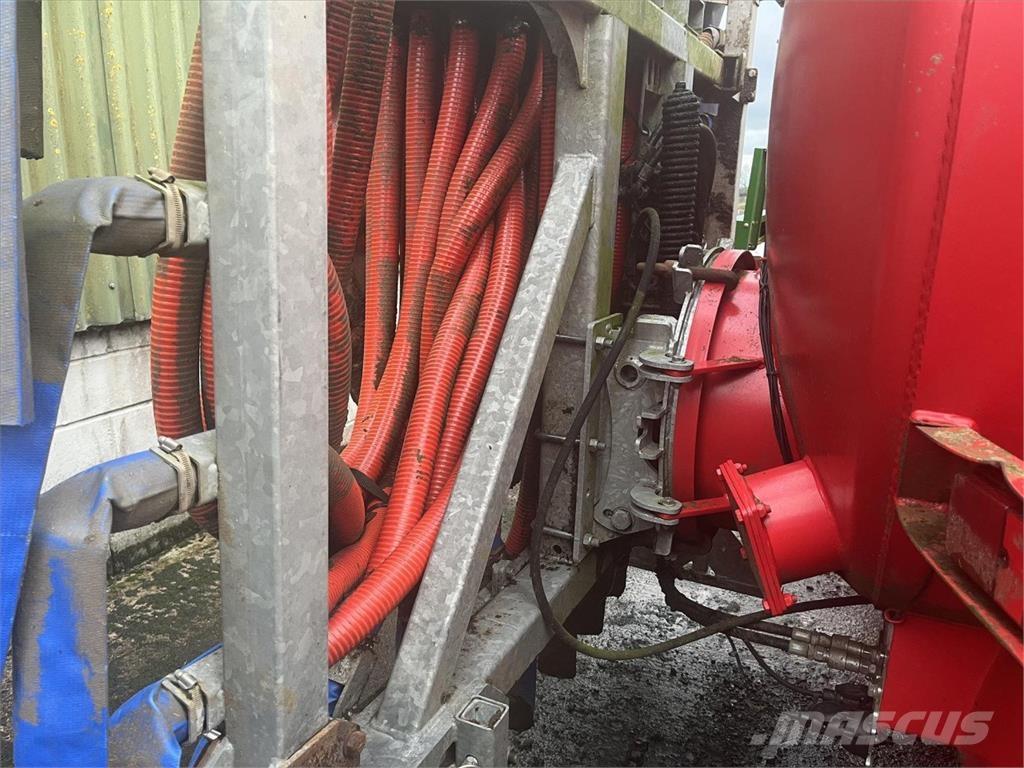 Storth NDB7532T معدات توزيع السماد العضوي