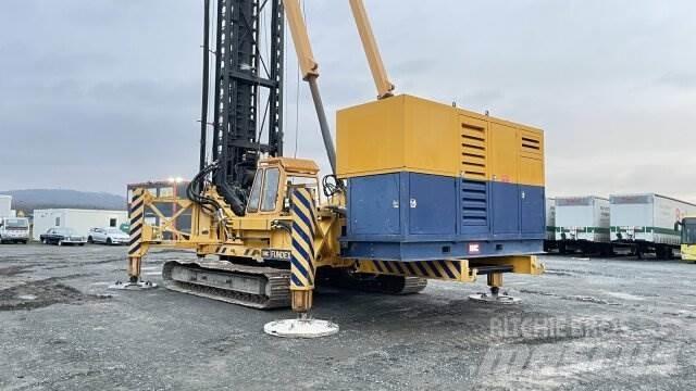 IHC Fundex F12SE شاحنات أخرى