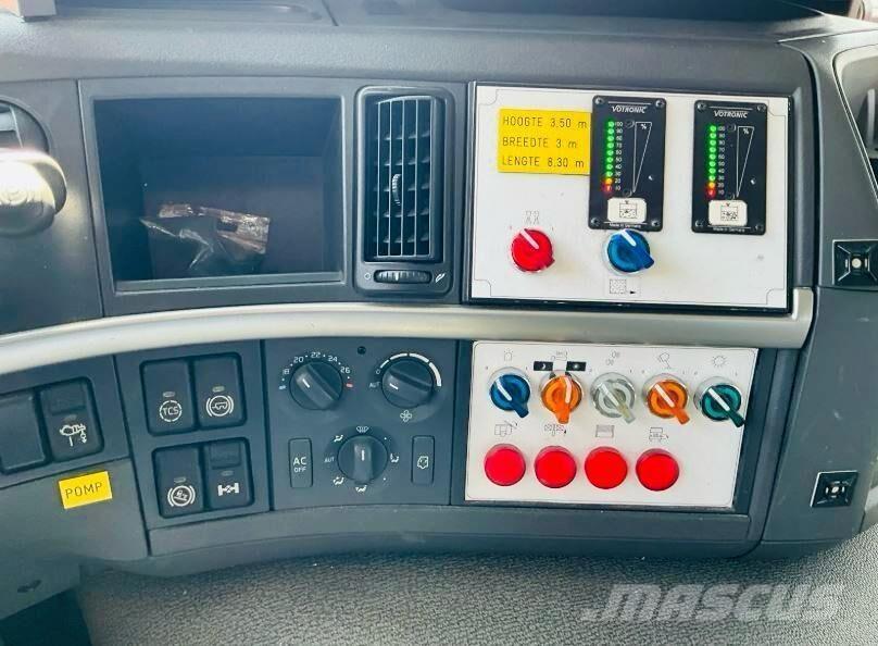 Volvo FM9 شاحنات حريق